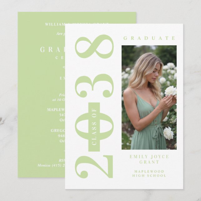 Invitación Delicate MInimalist Graduate Light Green Shades  (Anverso / Reverso)