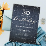 Invitación Denim Diamonds Elegante Fiesta de 30 años<br><div class="desc">Un sencillo, moderno, elegante y de moda plantilla de invitación a la fiesta de cumpleaños con fondo de denim, la palabra BIRTHDAY cubierta con diamantes blancos (diamantes simulados, no reales) y en escritura moderna de caligrafía, y tipografía en blanco. Un elegante "denim y diamantes" de 30 años para el diseño...</div>