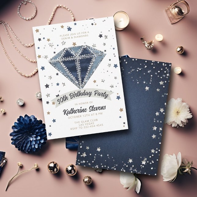Invitación Denim Diamonds Purpurina azul blanco 30 cumpleaños (denim diamonds 30th birthday party invitation women white blue jeans rhinestones glitter star classy)