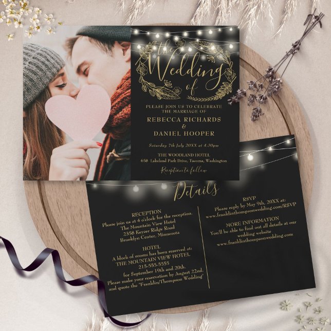 Invitación Detalles del Boda de fotos de flotación dorada de  (String Lights Gold Foliage Photo Wedding Details Invitation)