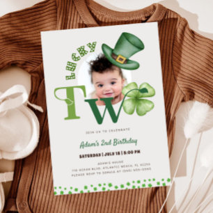 Invitación Día de San Patricio Dos Afortunados Shamrock Segun