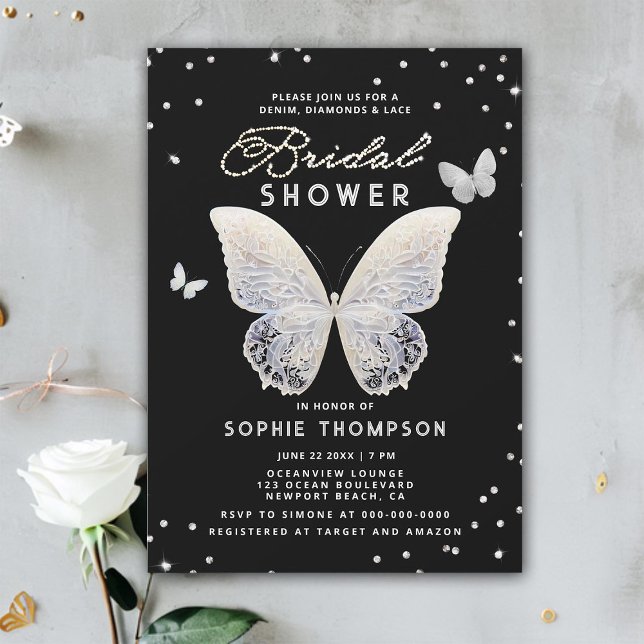 Invitación Diamantes de imitación de mariposa de encaje elega (lace bridal shower invitation white butterflies elegant boho romantic classy rhinestones modern chic)