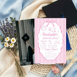 Invitación Dibujado a mano Garabato Minimalista Rayas Graduac