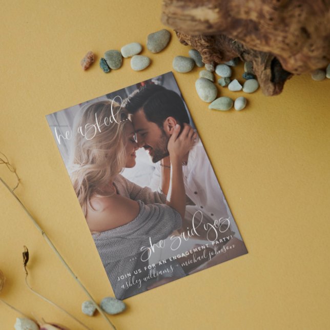 Invitación Dijo Que Sí 2. Compromiso De Caligrafía Fotográfic (Engaged & Excited! Join Us for the Party 🥂💍 [Personalize Here])