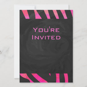 Invitación Diseño de cebra en negro y rosa caliente monograma
