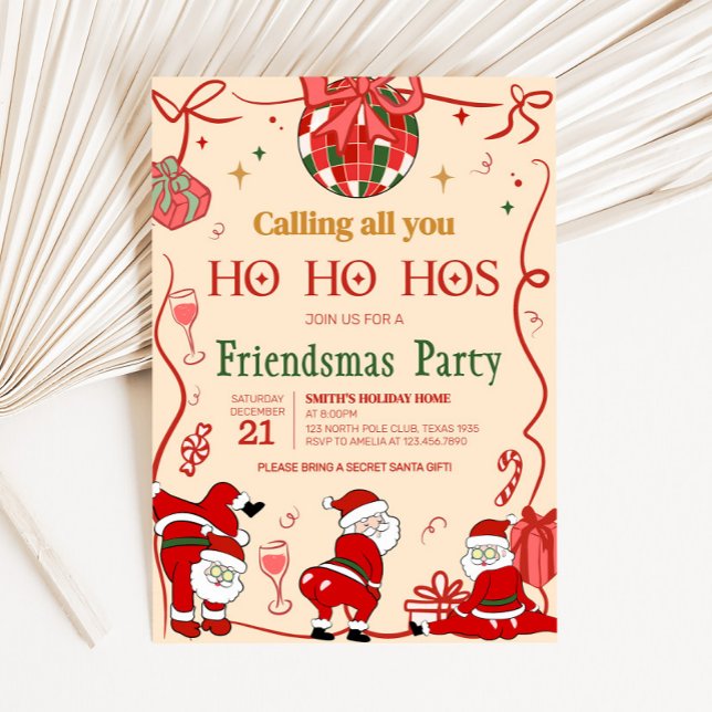 Invitación Divertido Fiesta de Navidades Adultos Santa Hos Fr (Funny Adult Santa Friendsmas Christmas Party Invitation)