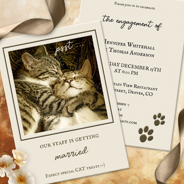 Invitación Divertido partido de compromiso fotográfico Person (A funny cat engagement party invitation in boho chic tan colors, with custom photo option)