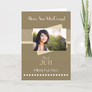 Invitación doblada raya intrépida de la graduación