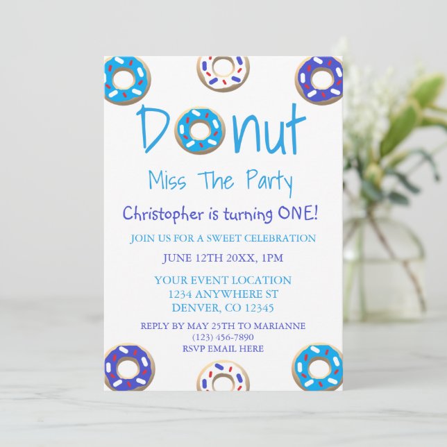 Invitación Donut Miss El Fiesta Primer Cumpleaños (Anverso de pie)