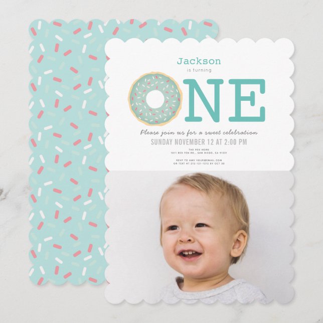 Invitación Donut Simple Mint Green Boy Foto Primer cumpleaños (Anverso / Reverso)