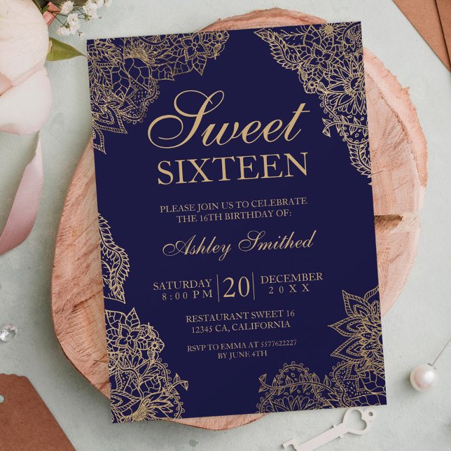 Invitación Dorado azul marino floral elegante Dulce dieciséis (Subido por el creador)