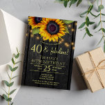 Invitación Dorados girasoles madera de granero de campo cuare<br><div class="desc">Rústica fiesta de cumpleaños número 40, elegante plantilla de invitación sobre fondo de granero marrón oscuro con grandes ramos de girasoles dorados amarillos, cuerdas de luces intermitentes y un falso guión de tipografía de oro. Fácil de personalizar con tus detalles! Puede optar por personalizar de los tipos de letra y...</div>