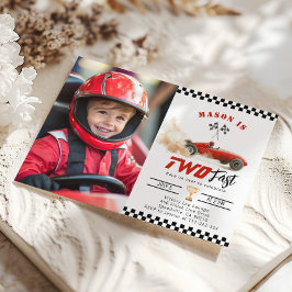 Invitación Dos carros de carreras de fotos rojas rápido Segun