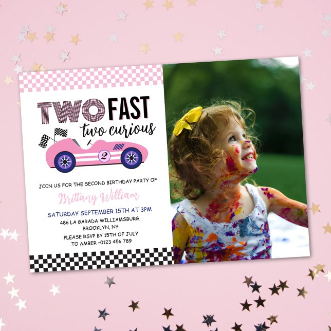 Invitación Dos Chicas de autos de carreras rápido rosado foto (Subido por el creador)