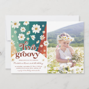 Invitación Dos cumpleaños segundo de Groovy   Retro Daisy Rai