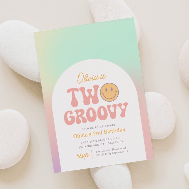 Invitación Dos cumpleaños segundo retro de Groovy (Subido por el creador)