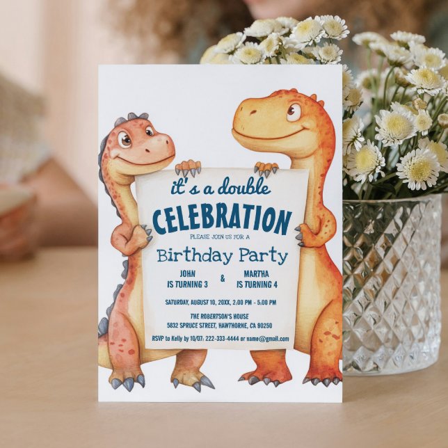Invitación Dos dinosaurios celebrando la fiesta de cumpleaños (Subido por el creador)