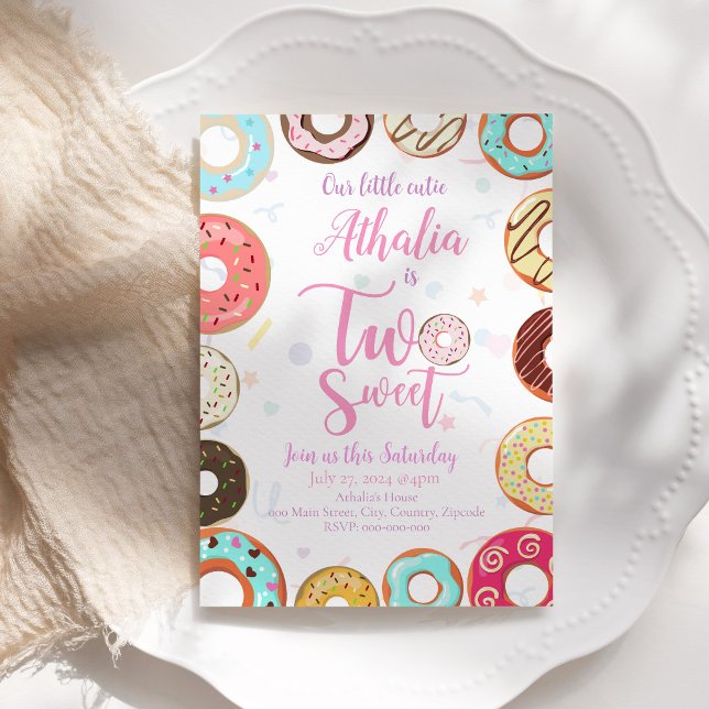 Invitación Dos donuts dulces y dulces para el segundo cumplea (Subido por el creador)