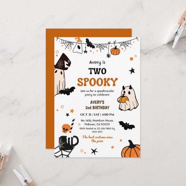 Invitación Dos espeluznantes fantasmas de cumpleaños de Hallo (Anverso/Reverso In Situ)