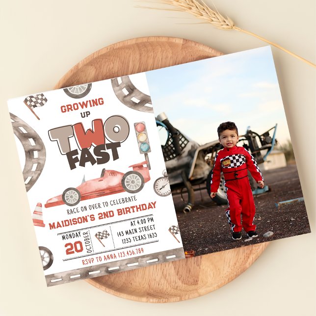 Invitación Dos Fiestas de Carro de Carrera Rápida. Foto (Subido por el creador)