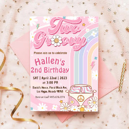 Invitación Dos Groovy Retro Daisy Arcoiris segundo cumpleaños