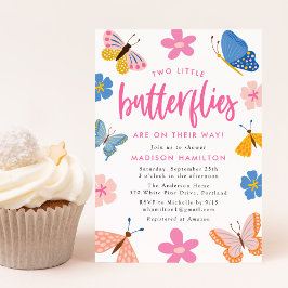 Invitación Dos mariposas pequeñas gemelas Baby Shower