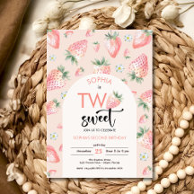 Dos niños de fresa dulce cumpleaños