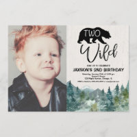 Dos salvajes niños de 2º cumpleaños foto rústica d