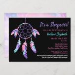 Invitación Dream Catcher Sleepover Kids Birthday Fiesta<br><div class="desc">Rosa,  violeta,  azul turquesa y un bonito fondo acuático. Esta invitación deleitará a sus fiesteros para una celebración de cumpleaños o personalizar el texto para cualquier otra ocasión soñada como una ducha de bebé o un boda!</div>