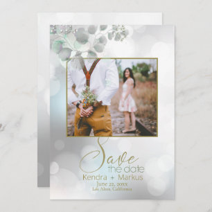 Invitación Dreamy Bokeh y el follaje Eucalyptus Save the Date