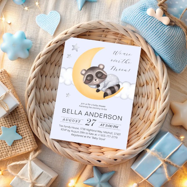 Invitación Dreamy Over the Moon Raccoon Boy Baby Shower (Dreamy Over the Moon Raccoon Boy Baby Shower Invitation)