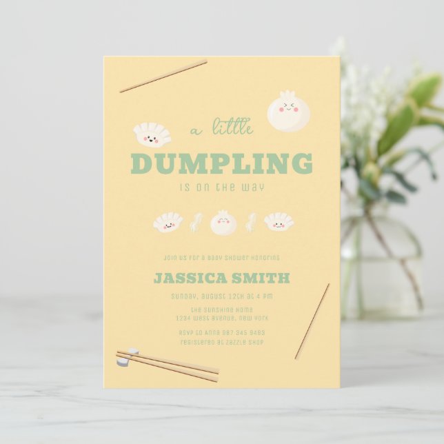 Invitación Ducha de Bebé Amarillo Verde Kawaii Bao Dumpling  (Anverso de pie)