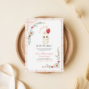 Invitación Ducha de bebé de niña con estampado floral de cone