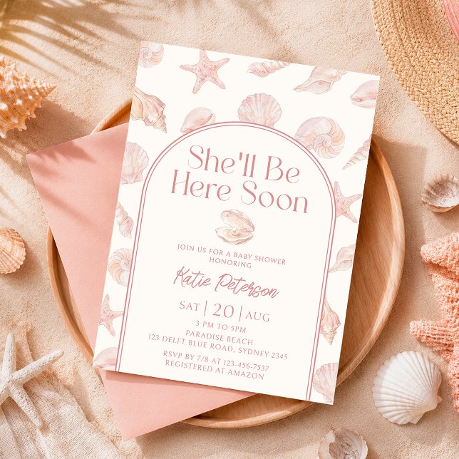 Invitación Ducha de Bebé Pink Seashell She'll Be Here (Subido por el creador)
