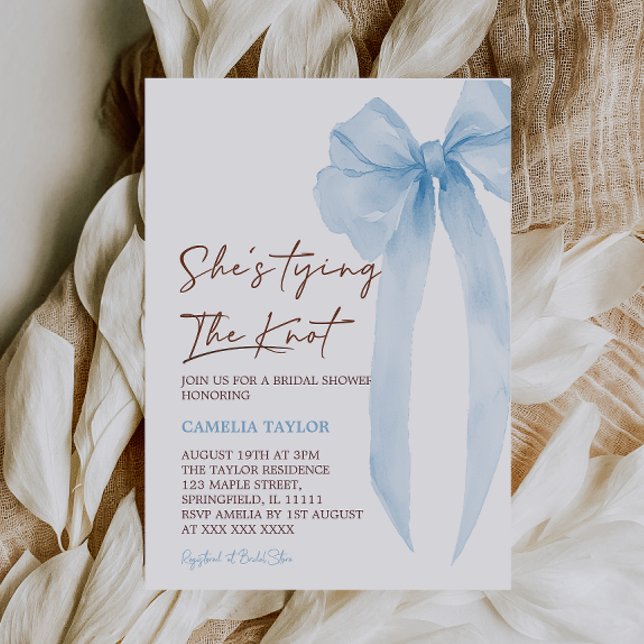 Invitación Ducha de Novia Arco Azul Ella Está Atando El Nudo (Subido por el creador)