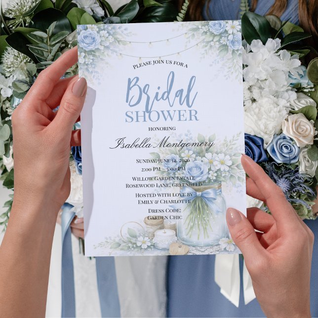 Invitación Ducha de novia en frasco de albañil con flores azu (Dusty Blue Floral Mason Jar Bridal Shower Invitations
)