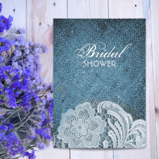 Invitación ducha de novia rústica azul marino burlap lace cou (rustic navy blue burlap lace country bridal shower invitation)