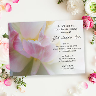 Invitación Ducha de novias con flor de tulipán blanco rosado