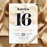 Invitación Dulce 16 Balones de oro de cumpleaños Girly Glam,<br><div class="desc">"Feliz dulce 16". Envíe esta impresionante, sencilla, festiva, moderna, personalizada invitación para una fiesta que recordar. Tipografía negrita, gráfica, negra y escritura manuscrita superponen globos dorados y luces de cuerda brillantes de oro en un sofisticado fondo blanco. Personalice el texto del personalizado con el nombre de su hija, así como...</div>