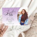 Invitación Dulce 16 Luz de cumpleaños Purpurina púrpura Glam<br><div class="desc">Esta moderna invitación a la fiesta de cumpleaños purpurina incluye un elegante encabezado de tipografía y tu foto favorita. Agregue el texto de su personalizado mediante el formulario de plantilla. Hay opciones adicionales para texto y diseño disponibles si elige un personalizar más detallado.</div>