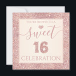 Invitación Dulce 16 Rosa Faux Purpurina Fiesta de cumpleaños<br><div class="desc">Invite a sus invitados dulces de 16 cumpleaños con estilo con esta invitación de moda. Este diseño presenta un borde purpurina de imitación de oro rosa y una tipografía de escritura moderna. La parte delantera de la tarjeta dice "Te invitan a una celebración dulce del 16" con acentos purpurinas en...</div>