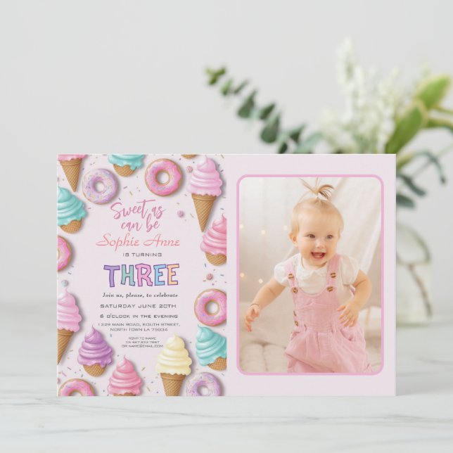 Invitación Dulce como puede ser Chica Tercer Cumpleaños (Anverso de pie)