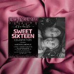 Invitación Dulce Conjunta Dieciséis Fotos de la Fiesta de Cum<br><div class="desc">Invitaciones modernas a fiestas de cumpleaños número 16 con un elegante fondo negro,  una foto para personalizar con tu propio purpurina y confeti rosa,  16 dulces globos de hellio rosados y una doble plantilla de celebración que es fácil de personalizar.</div>