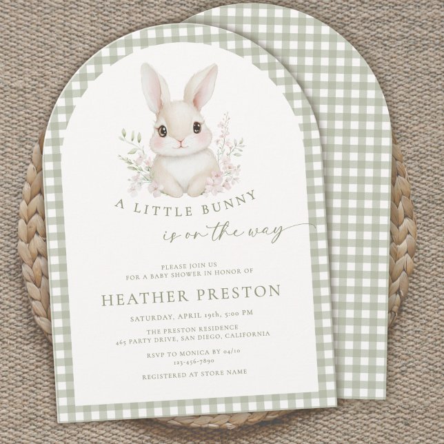 Invitación Dulce Cumpleaños de la pequeña conejita con arco d (Subido por el creador)
