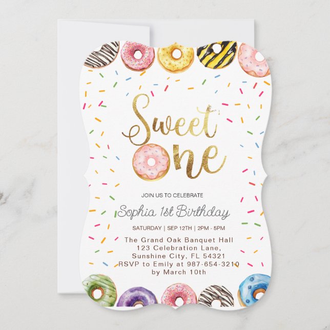 Invitación dulce de un cumpleaños, Chica de primer (Anverso)