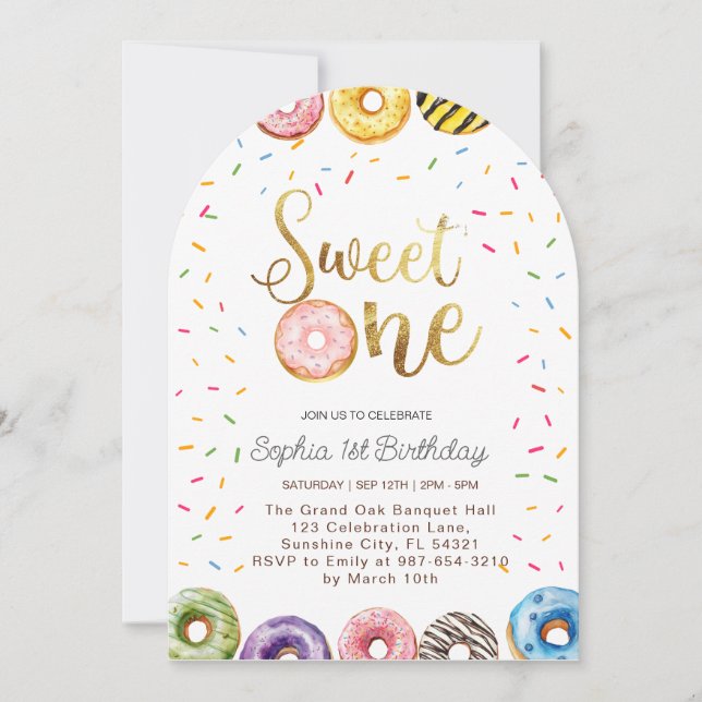 Invitación dulce de un cumpleaños, Chica de primer (Anverso)
