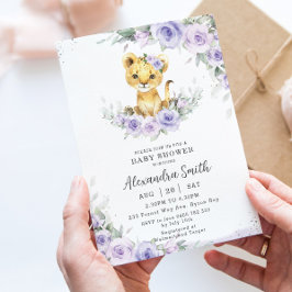 Invitación Dulce Morado Floral Adorable Lion Cub Baby Shower