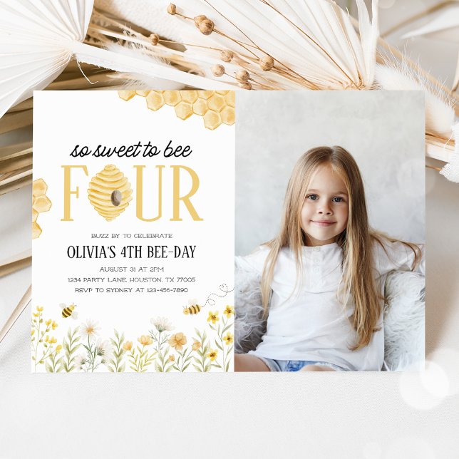 Invitación Dulce para ser cuatro Abejas foto de cumpleaños (Subido por el creador)