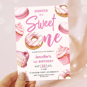 Invitación Dulce un lindo donut Chica rosa primer Fiesta de c
