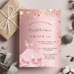 Invitación Dulce vestido de purpurina rosa rosa de 16 de lujo<br><div class="desc">Una invitación moderna, elegante y glamurosa para una fiesta de 16 y 16 años. Un fondo de color rosa rosado metálico con un purpurina de imitación de oro rosa y un vestido rosa. El nombre se escribe con un guión de estilo con letras a mano. Personalice y agregue los detalles...</div>